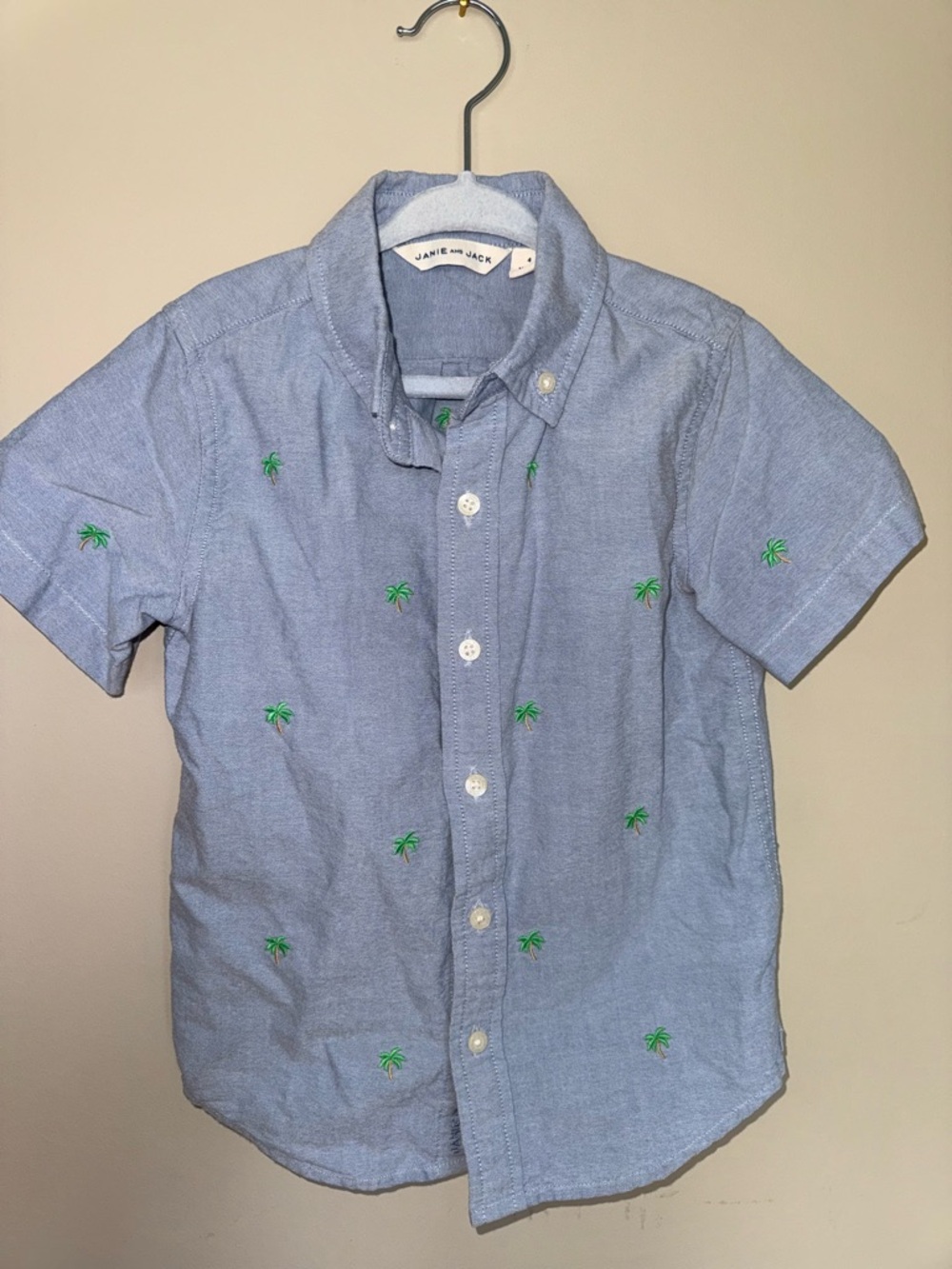 Janie and Jack Boys size 4 Light Blue Shirt with embroidered palm trees